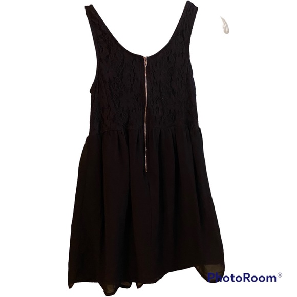 Lot of 4 Junior Dresses For Girls - Picture 5 of 15